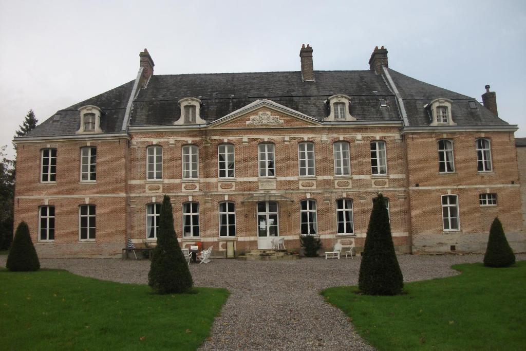 Chateau De Yaucourt Bussus Hotell Eksteriør bilde